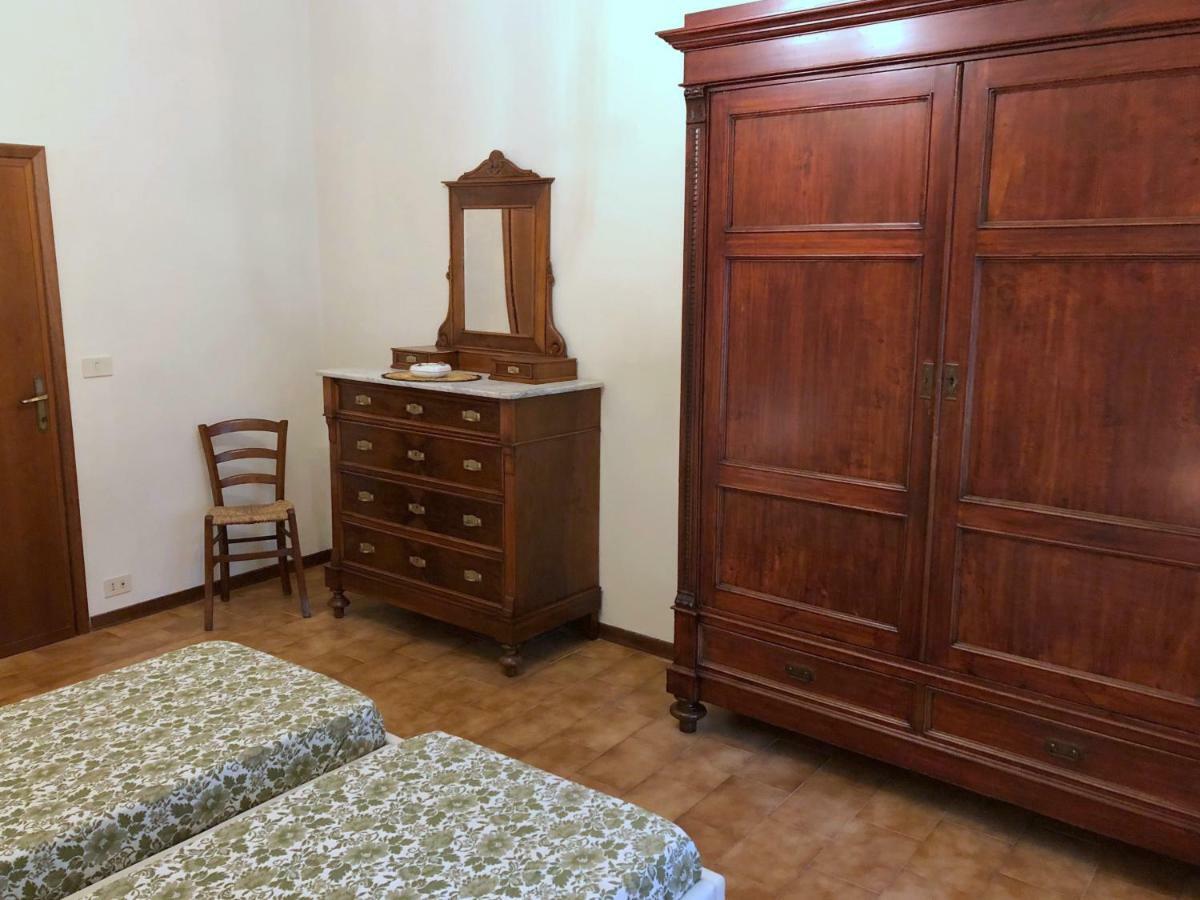 Casa Vacanza Ilia Pescia Eksteriør bilde