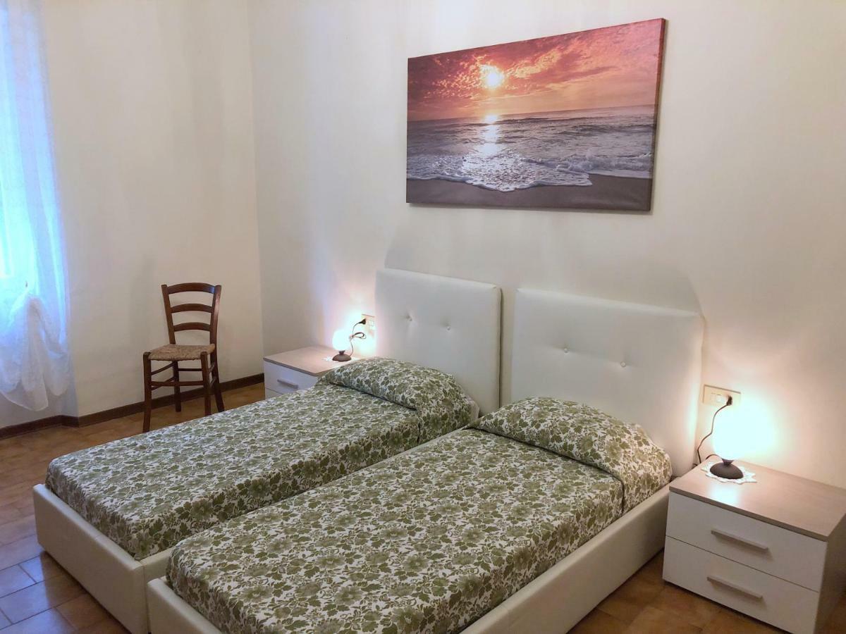 Casa Vacanza Ilia Pescia Eksteriør bilde
