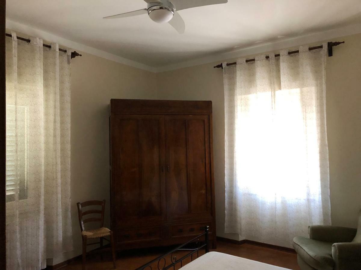 Casa Vacanza Ilia Pescia Eksteriør bilde