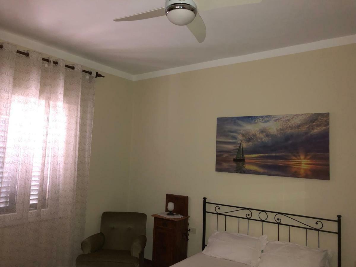 Casa Vacanza Ilia Pescia Eksteriør bilde
