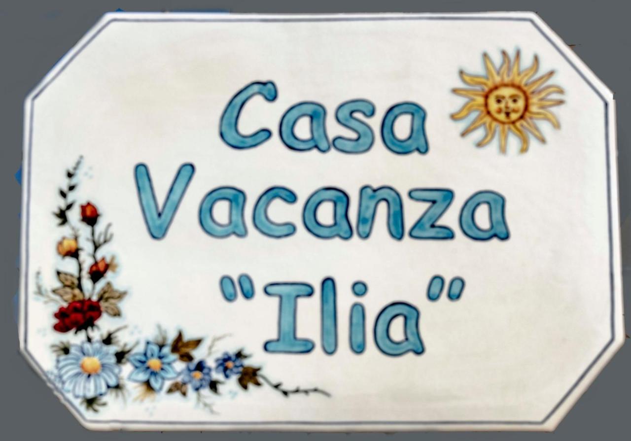 Casa Vacanza Ilia Pescia Eksteriør bilde