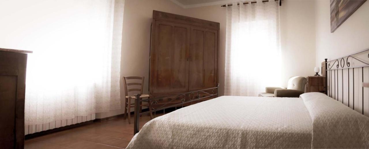 Casa Vacanza Ilia Pescia Eksteriør bilde