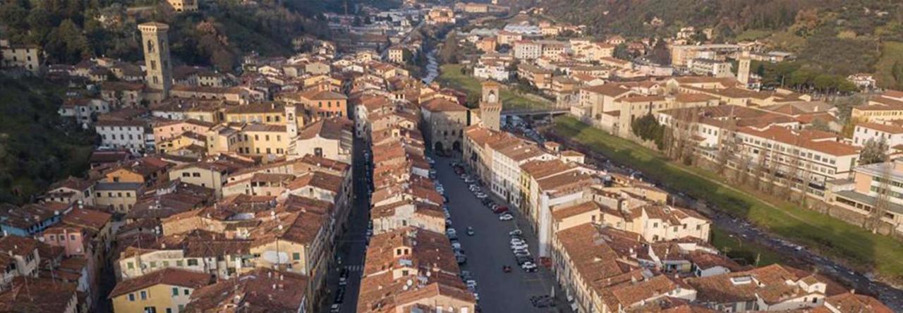 Casa Vacanza Ilia Pescia Eksteriør bilde