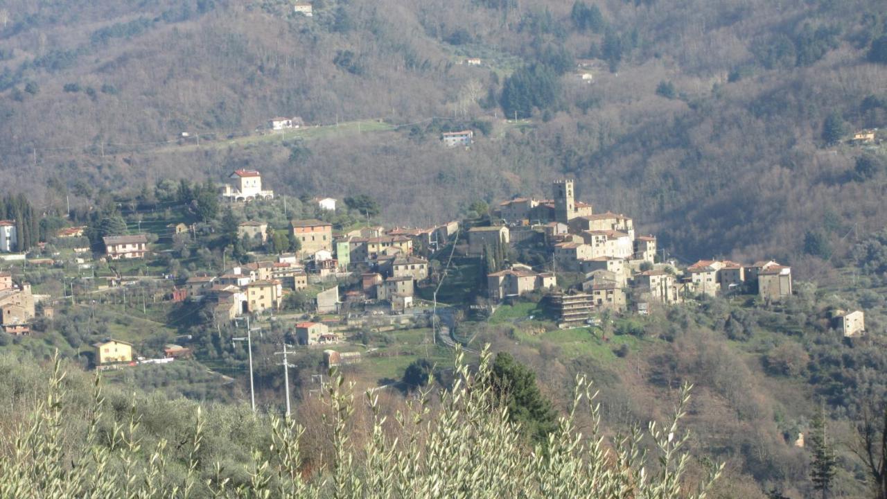 Casa Vacanza Ilia Pescia Eksteriør bilde